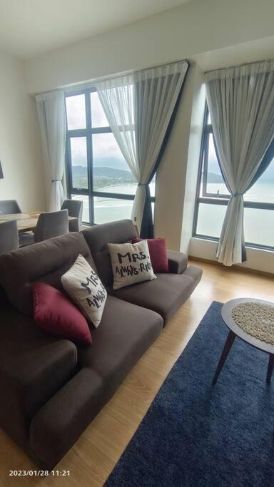 Love De Sea 4Pax 850Sf 2R2B Imperium Residence Kuantan Exterior foto